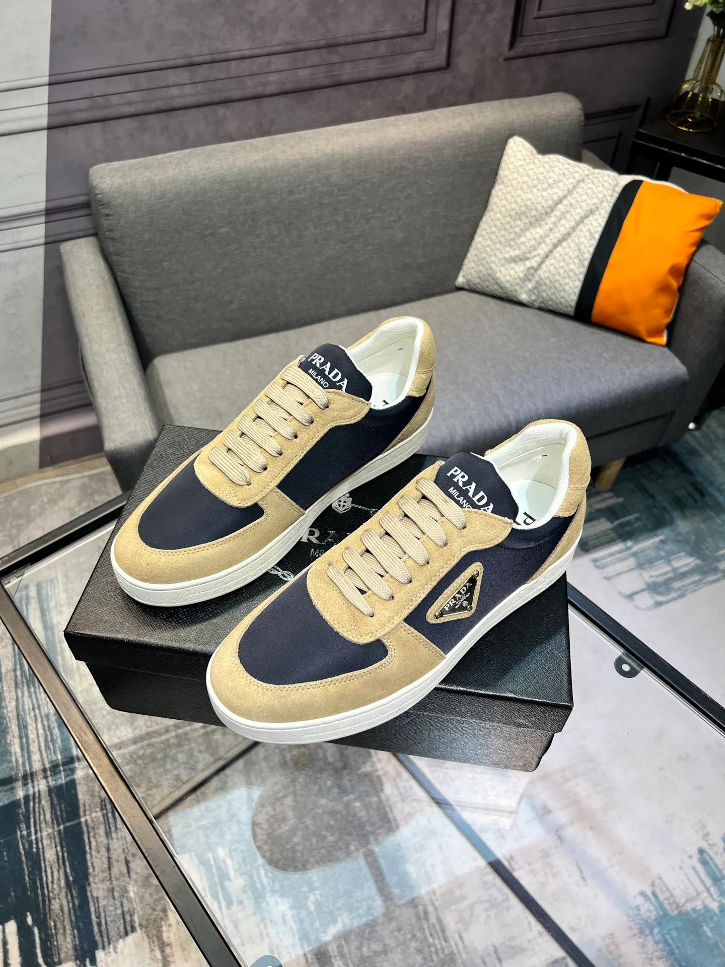 Men's men's shoes 💰440 [PRADA—Prada] latest model 🙈original replica! 👟👟👟Available here. The workmanship is top-notch. The upper is made of Italian 🇮🇹Imported calfskin. ❗️Breathable genuine leather lining @Suitable for travel. The original version has an enlarged engraved sole, making it suitable for all kinds of travels, showing low-key luxury. Let quality speak for itself. Color: Size: 38-44